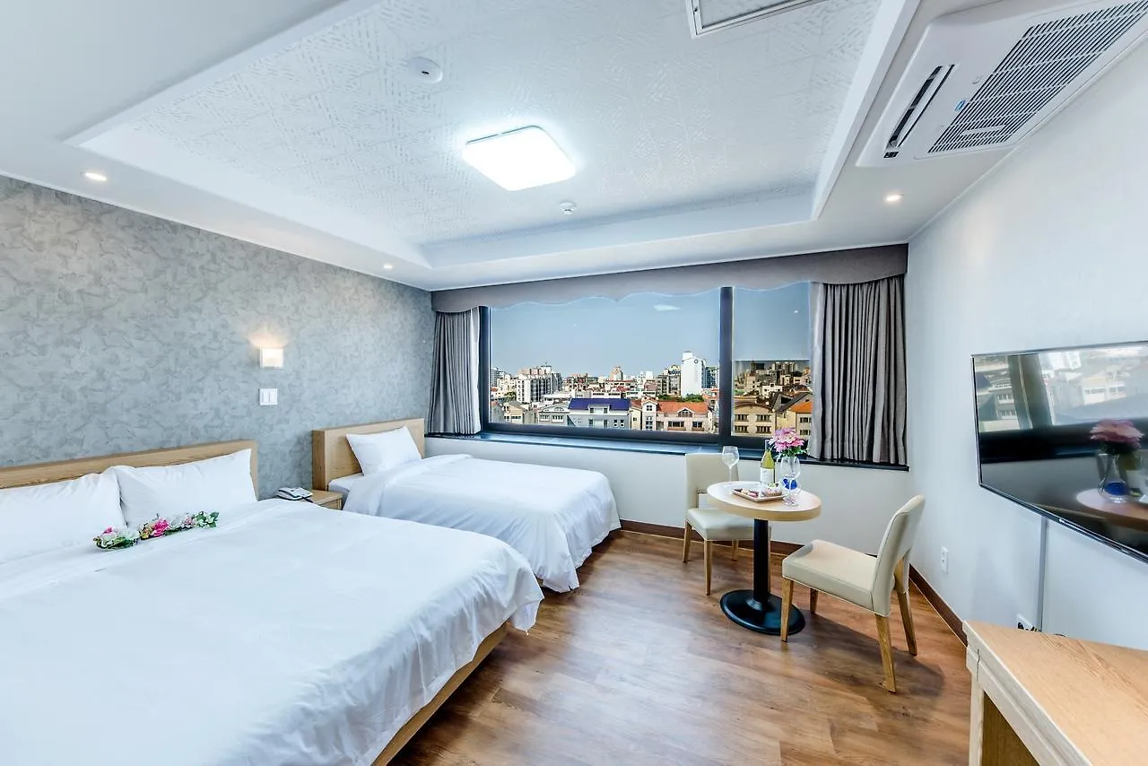 Leslie Hotel Czedżu Korea Południowa